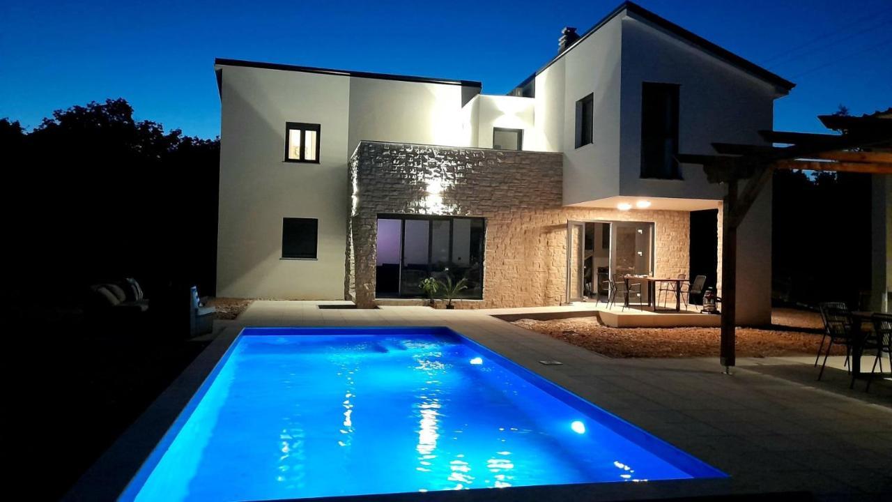 Lazy 8 Villa Garica エクステリア 写真